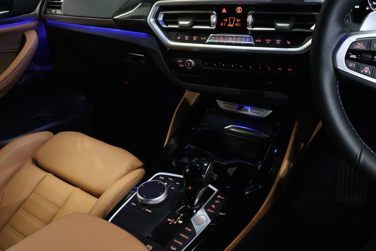 G02 X4 M40i RHD LCI