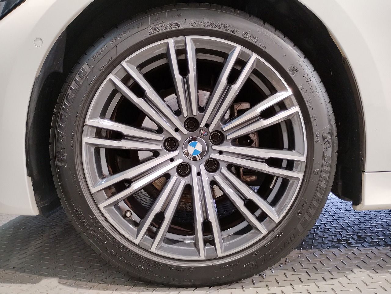 G21 318i Touring