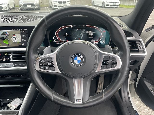 G20 330e Saloon RHD