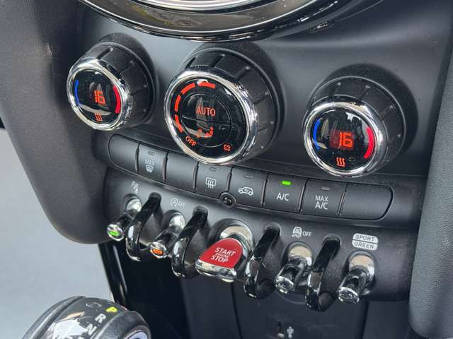 F55 COOPER S D(AT)