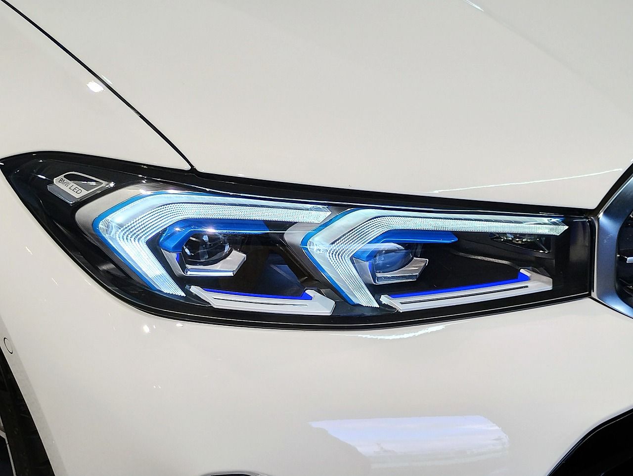 G20 M340i xDrive Saloon LCI RHD MX