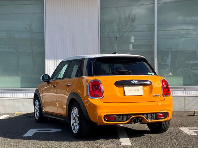 F55 COOPER S