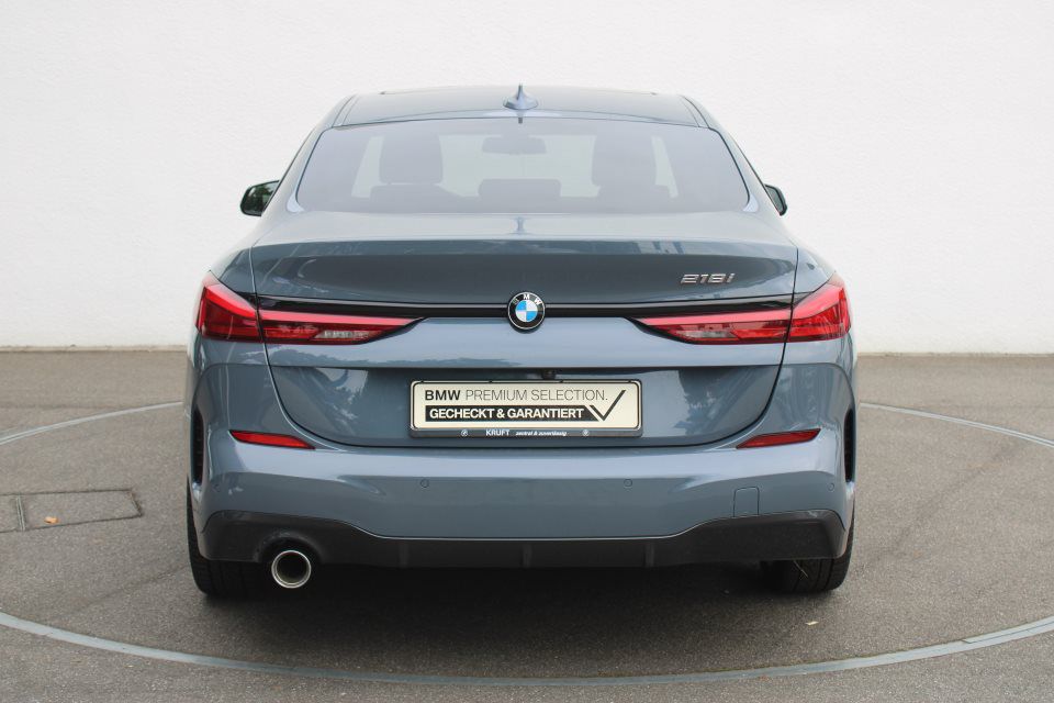 BMW 218