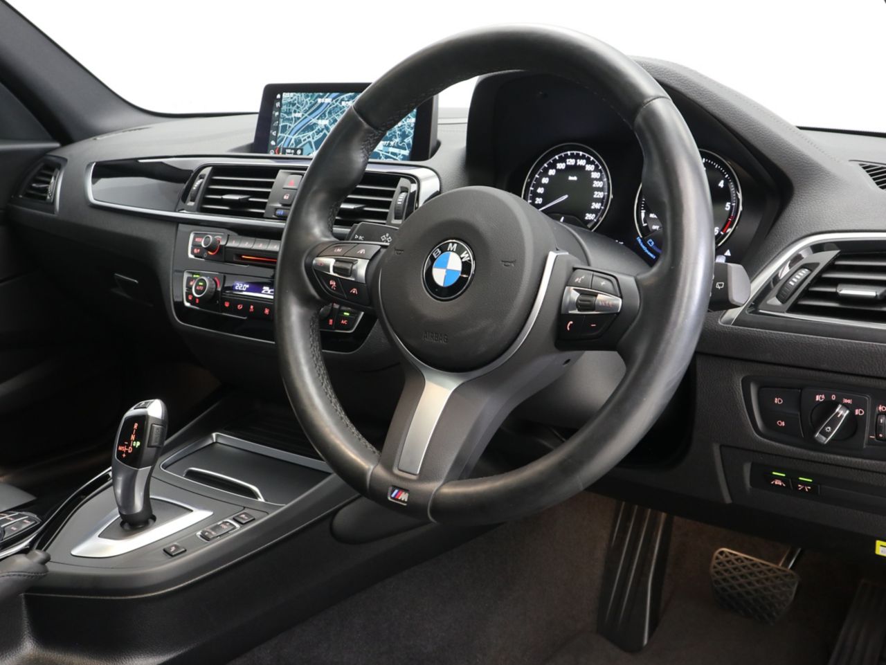 118D 5DOOR RHD