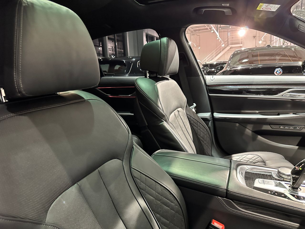G20 320d xDrive RHD Saloon