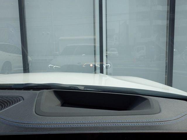 320d xDrive Berline RHD