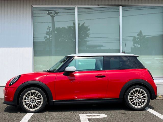 F66 MINI Cooper C 3Dr