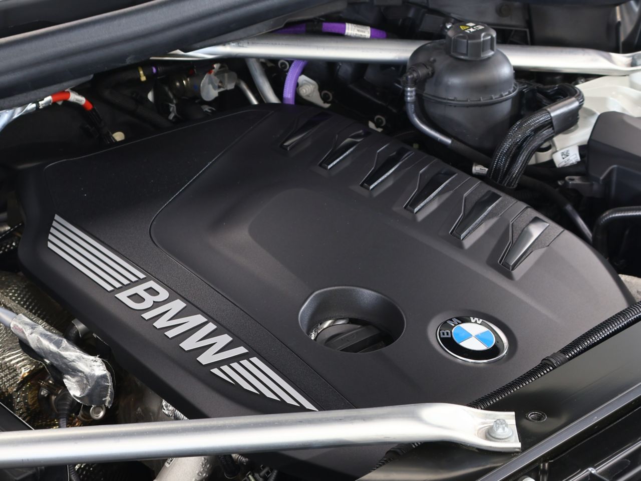 X6 xDrive30d M Sport RHD