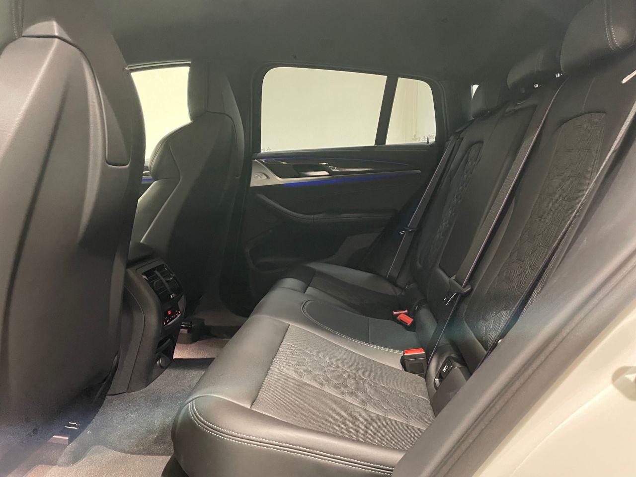 X4 M RHD