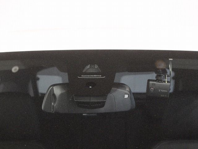 X1 sDrive18i RHD