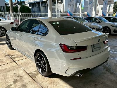 G20 330e Saloon RHD MX