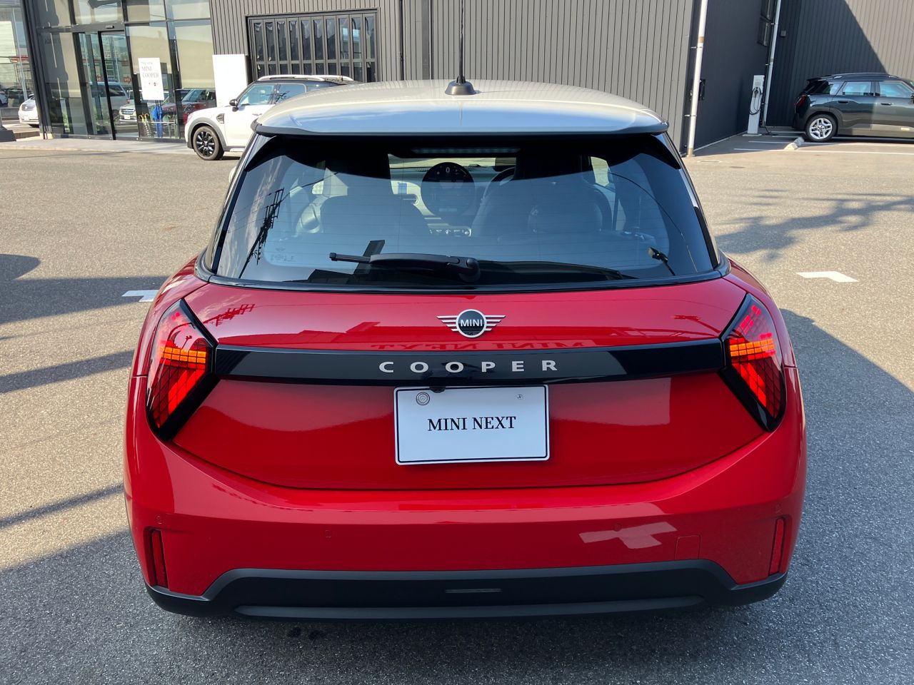 F66 MINI Cooper C 3Dr