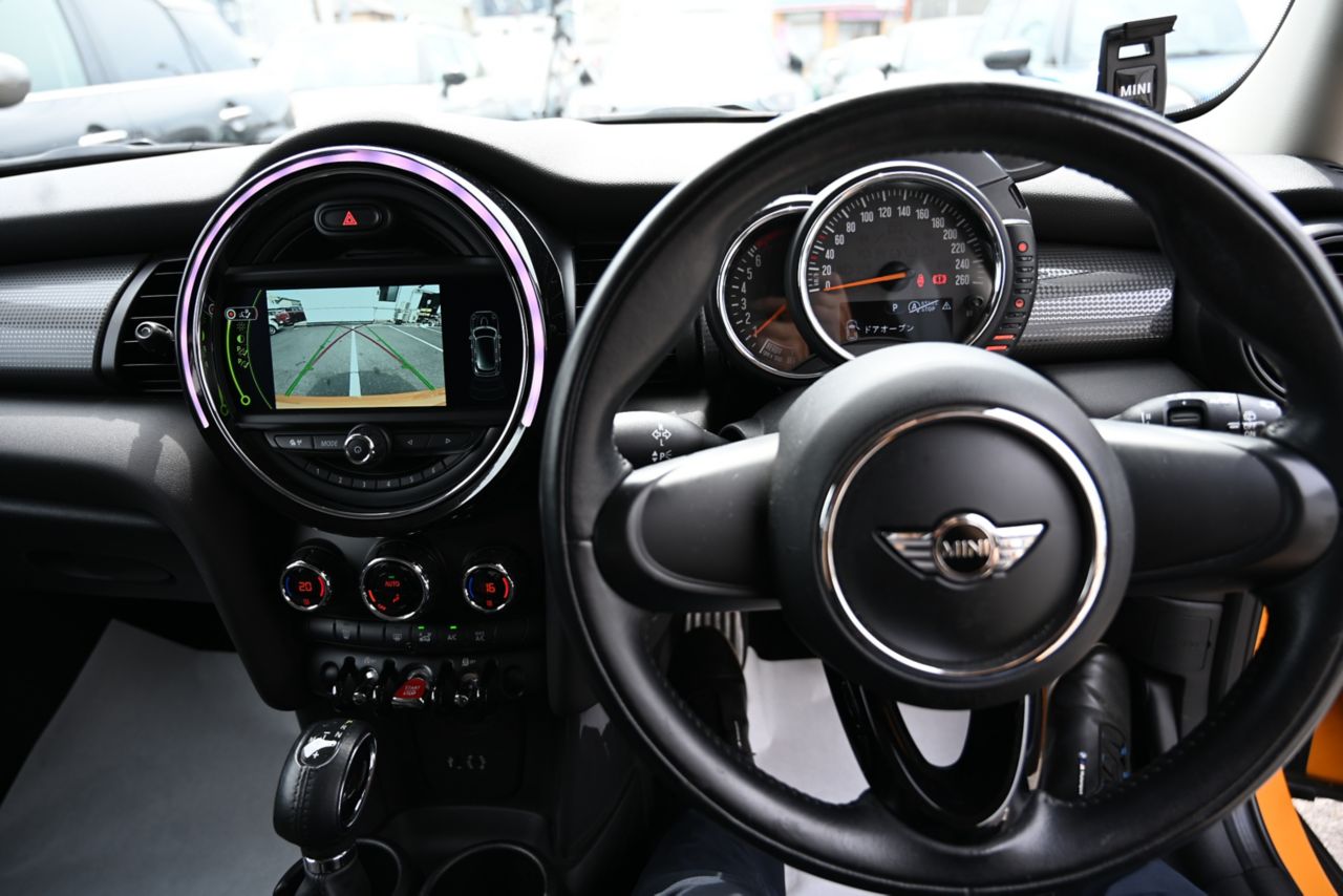 F55 COOPER