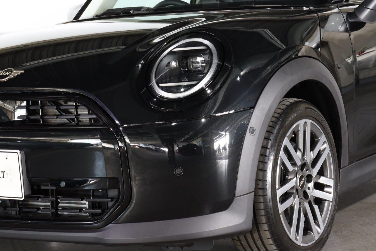 F66 MINI Cooper C 3Dr