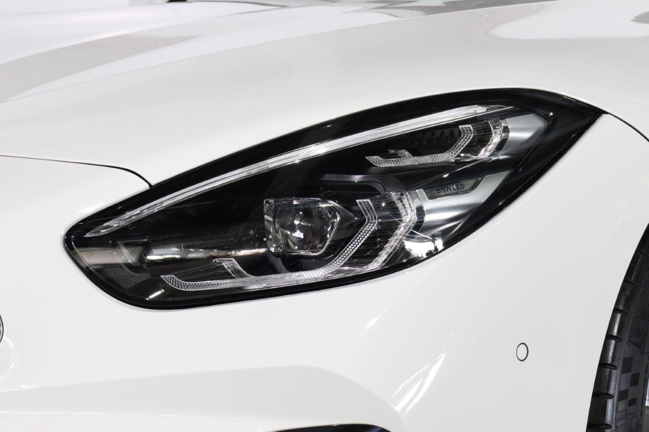 G29 z4 sDrive20i RHD