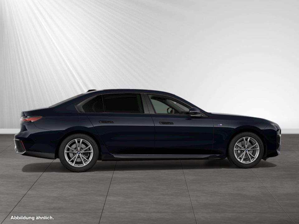 BMW 740