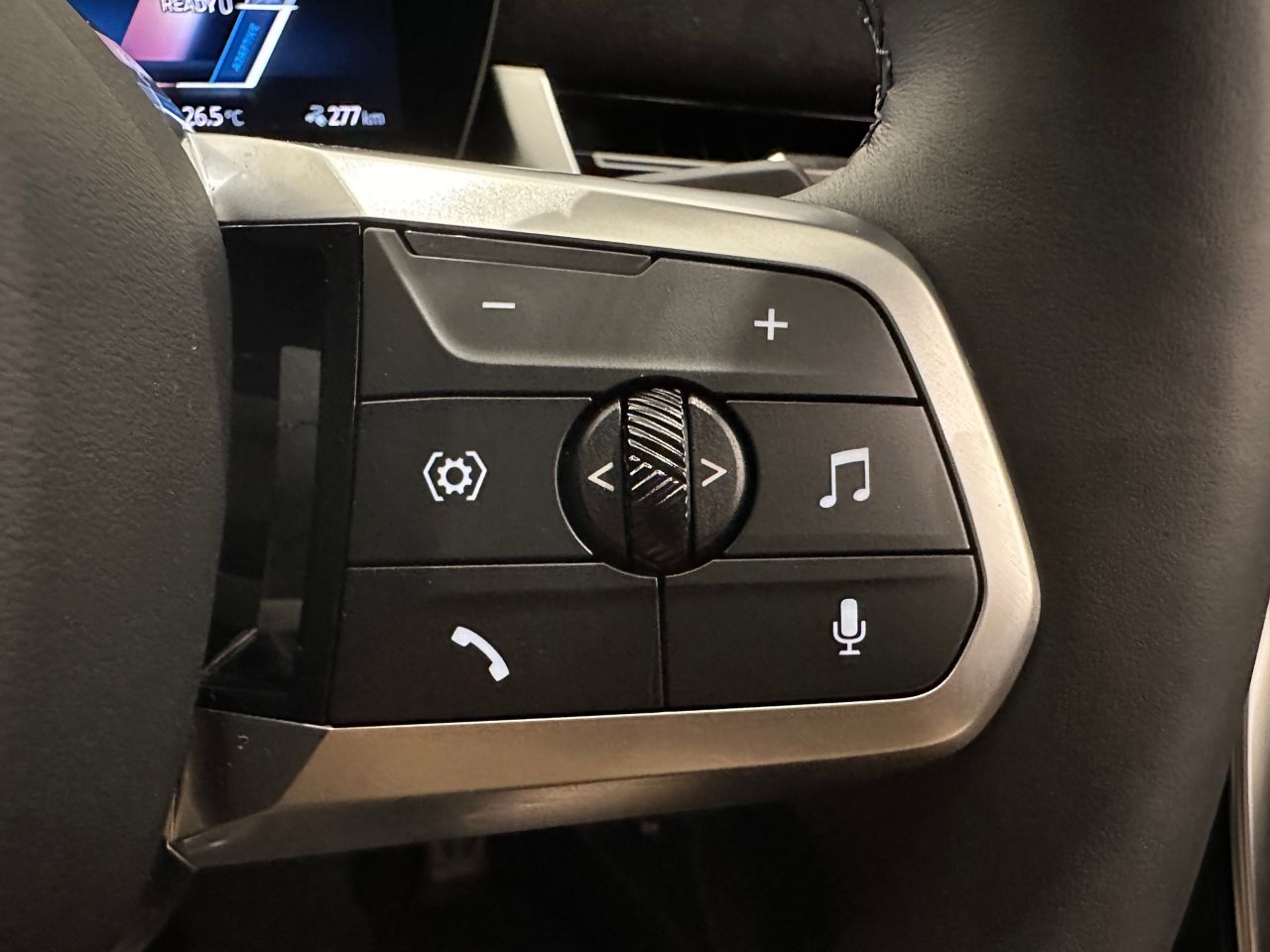 iX2 xDrive30 MSP