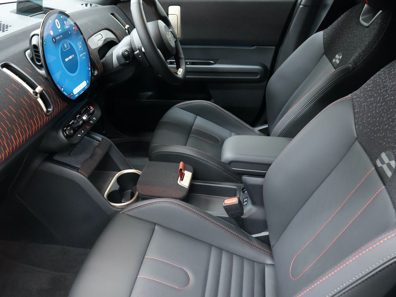 U25 MINI John Cooper Works Countryman ALL4