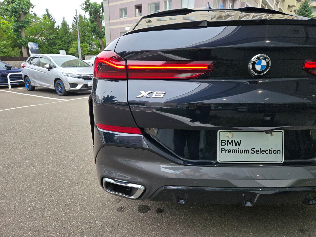 X* xDrive30d RHD