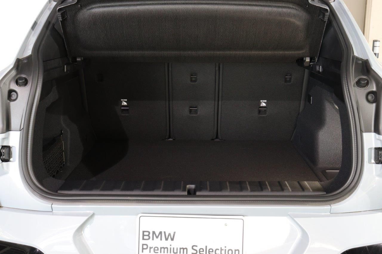 iX2 xDrive30 MSP