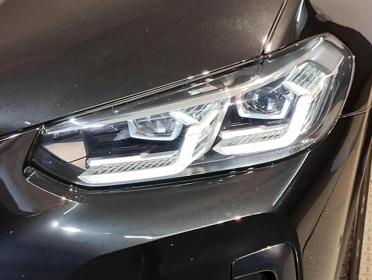 X4 xDrive20d RHD