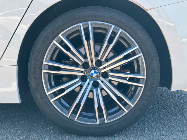 G20 320i Saloon RHD TU