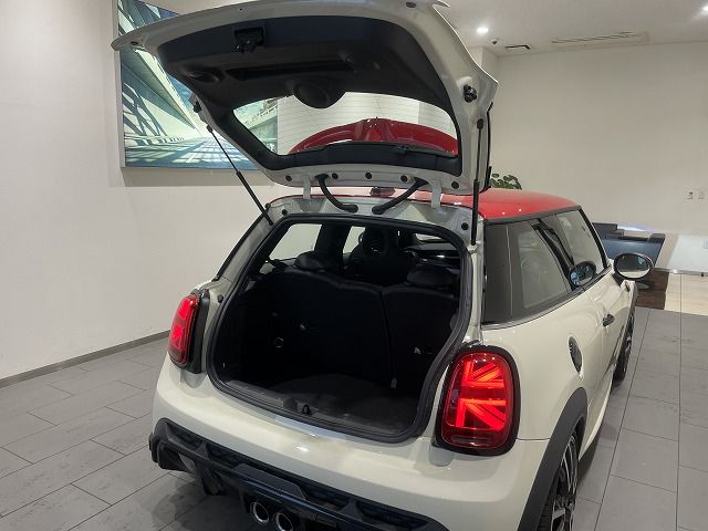 MINI JCW 3 Dr