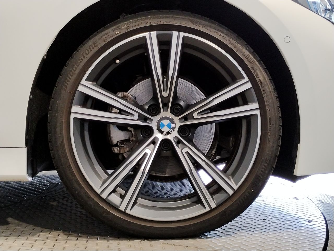 320d xDrive Berline RHD