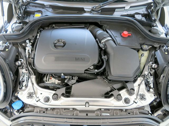 F66 MINI Cooper C 3Dr