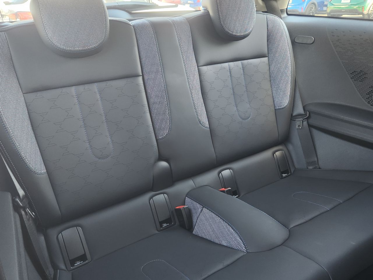 F66 MINI Cooper C 3Dr