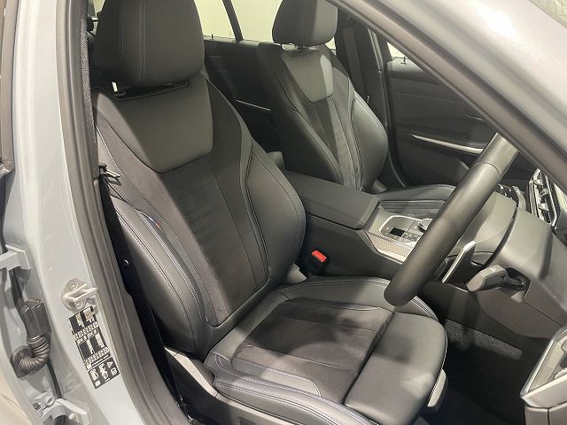 320d xDrive Berline RHD