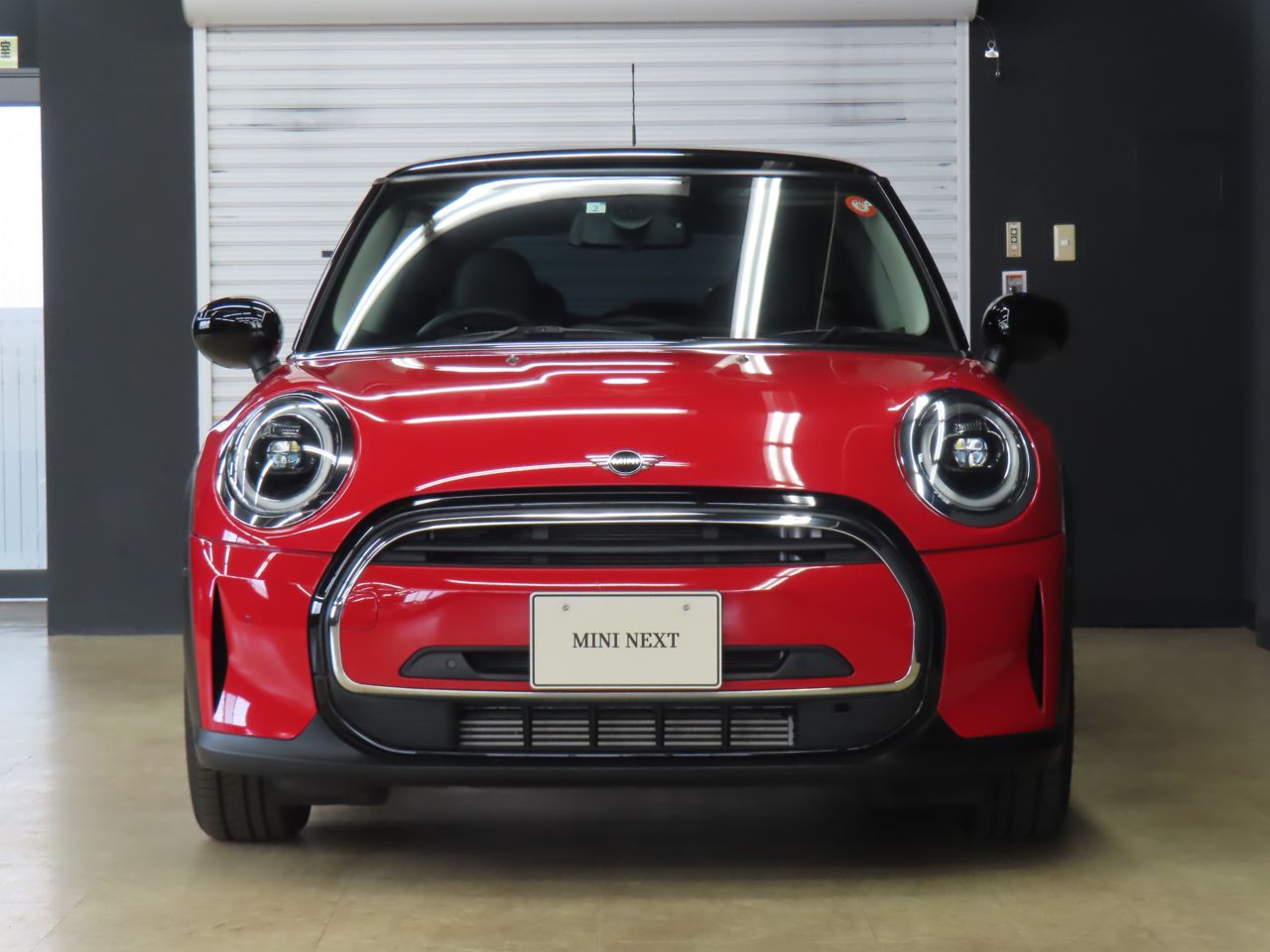 MINI Cooper F56 RHD