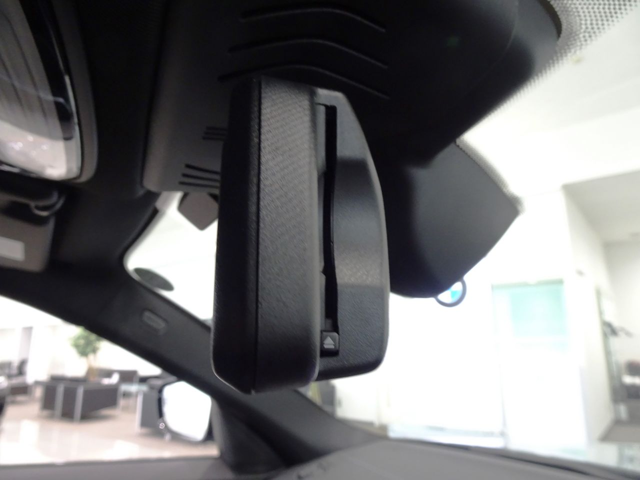 G26 i4 eDrive40 RHD