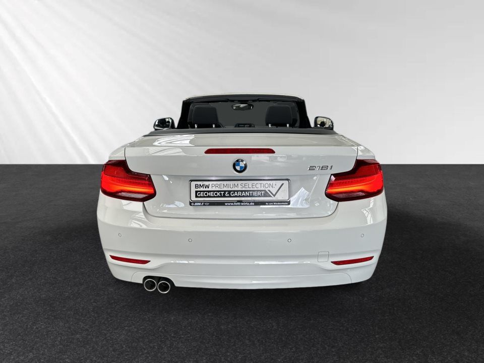 BMW 218