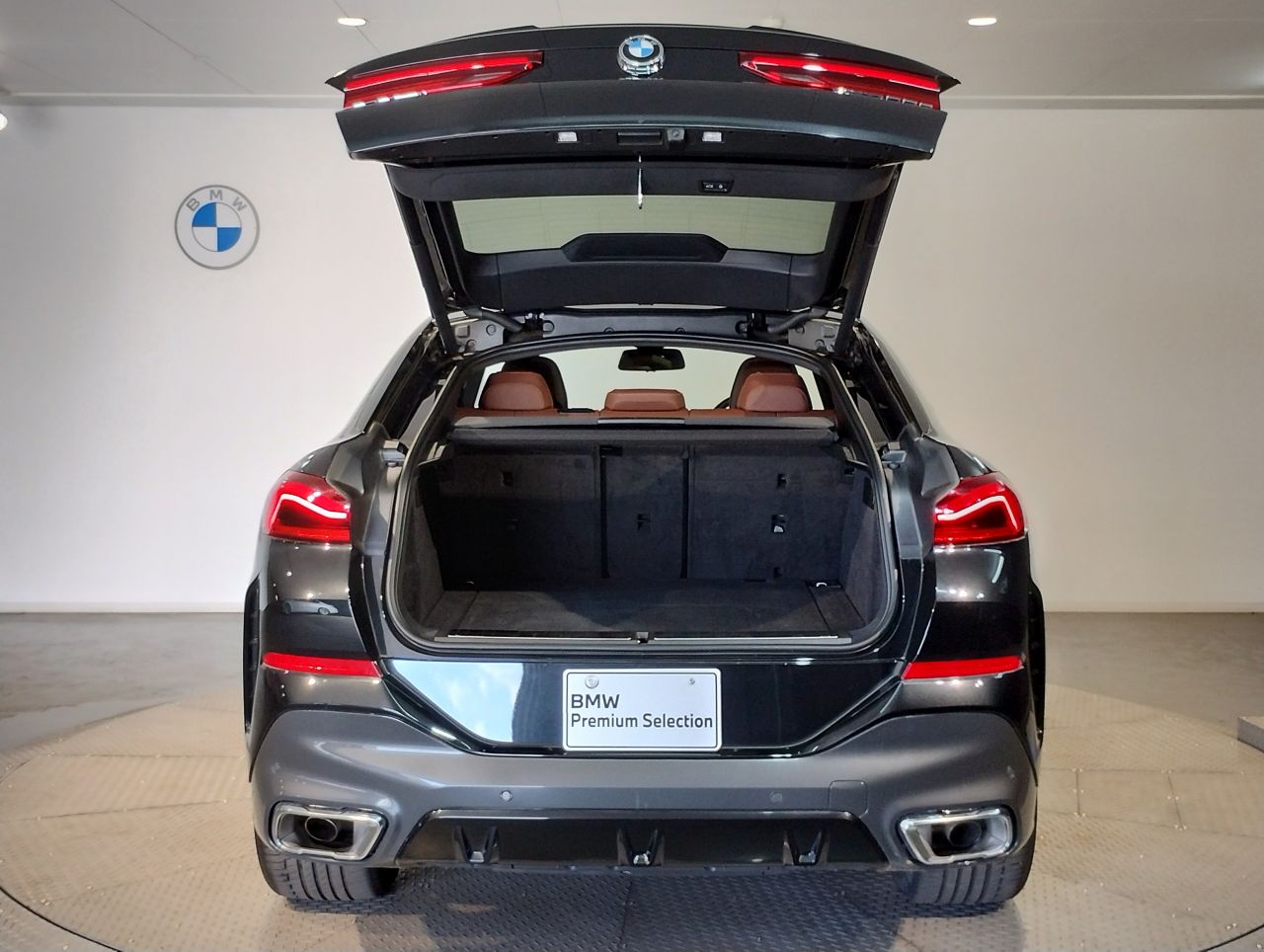 X6 xDrive30d M Sport RHD