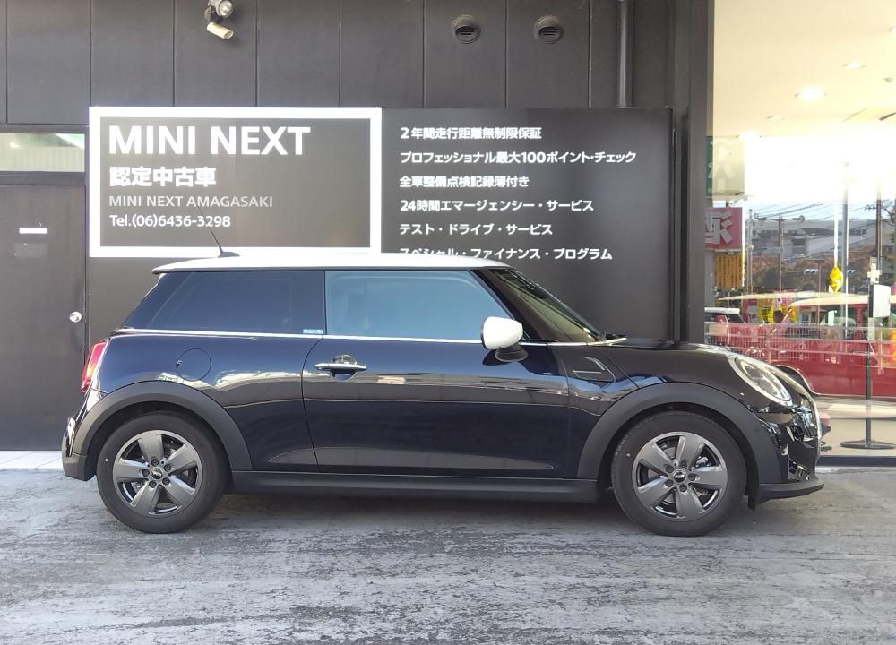 MINI Cooper F56 RHD