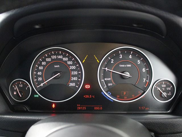 318I SEDAN RHD