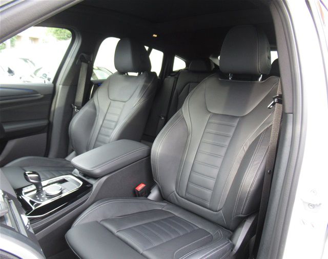 X4 xDrive20d RHD