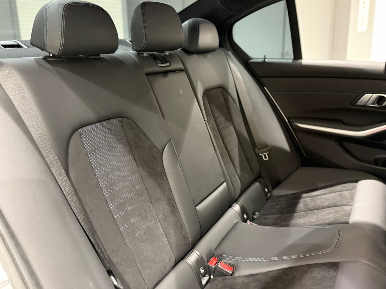 G20 320i Saloon RHD MX