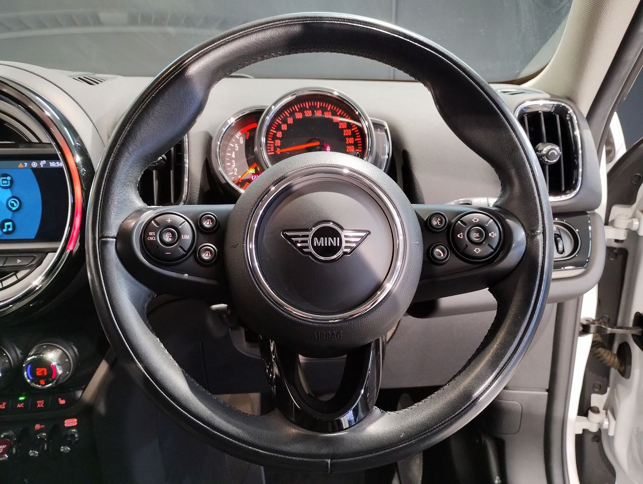 F60 MINI Cooper S Countryman