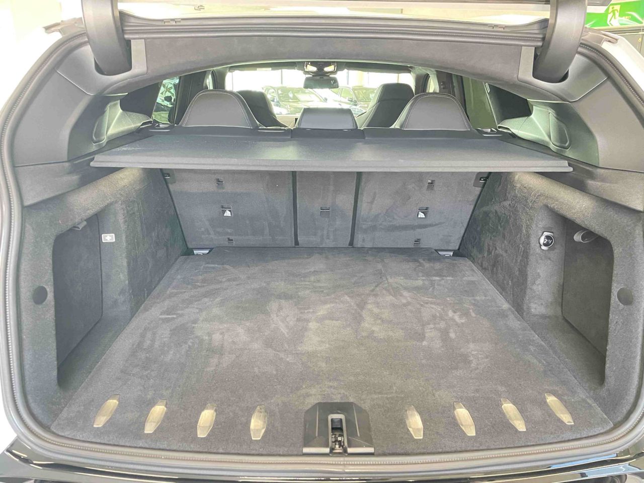 XM RHD