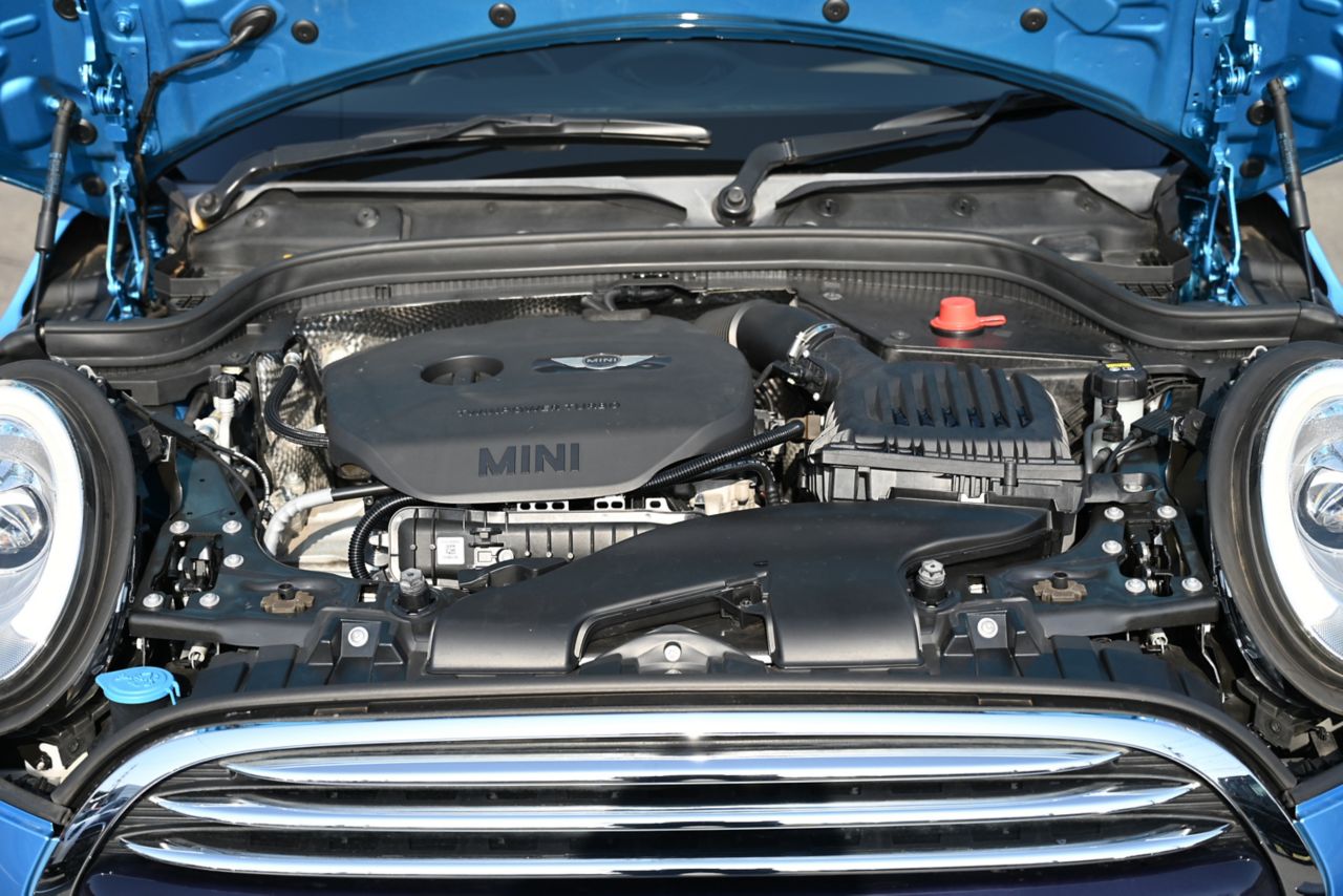 F55 COOPER