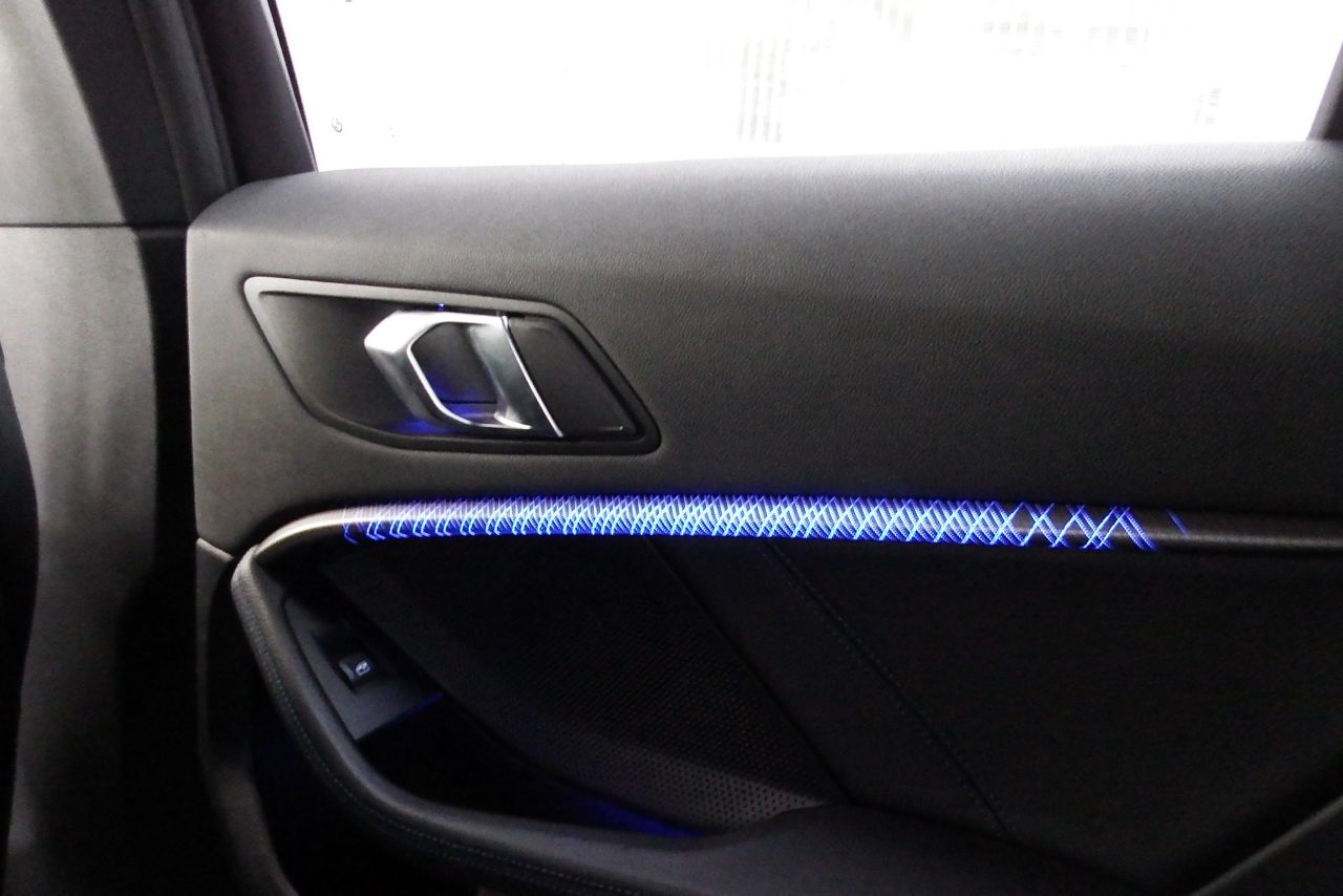 F40 118d Sports Hatch 5-door B47 2.0d