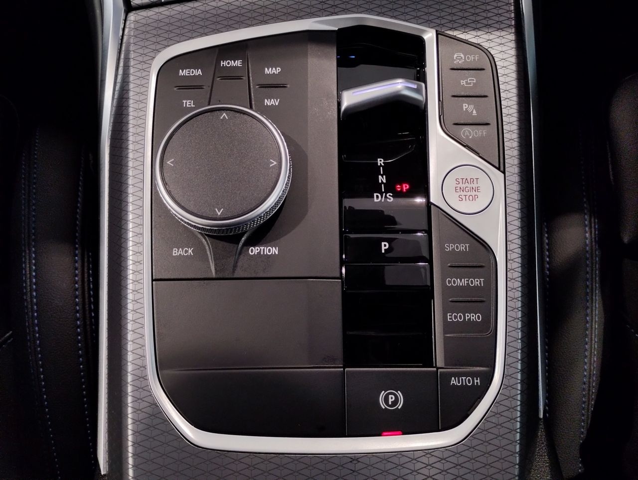 G20 320i Saloon LCI RHD MX