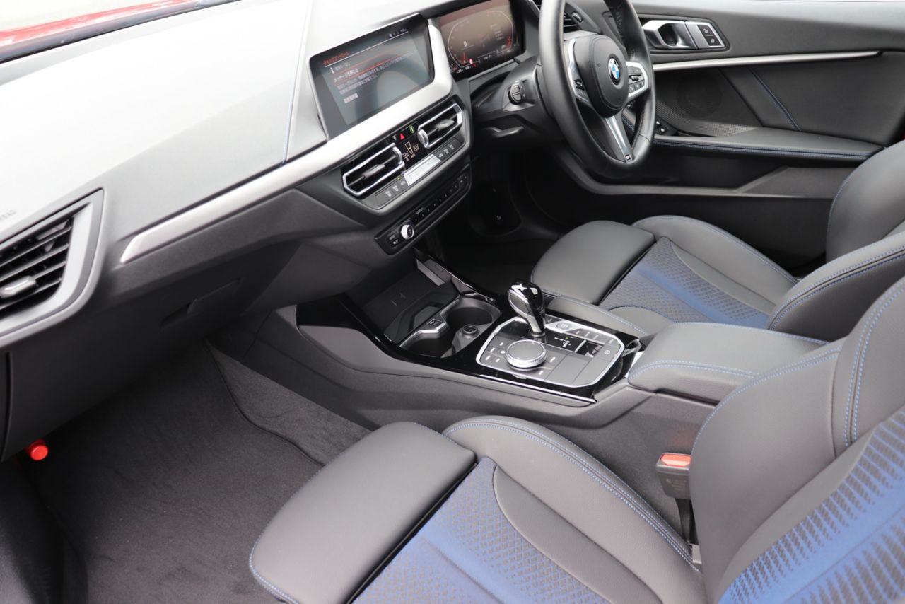 F40 118d Sports Hatch 5-door B47 2.0d