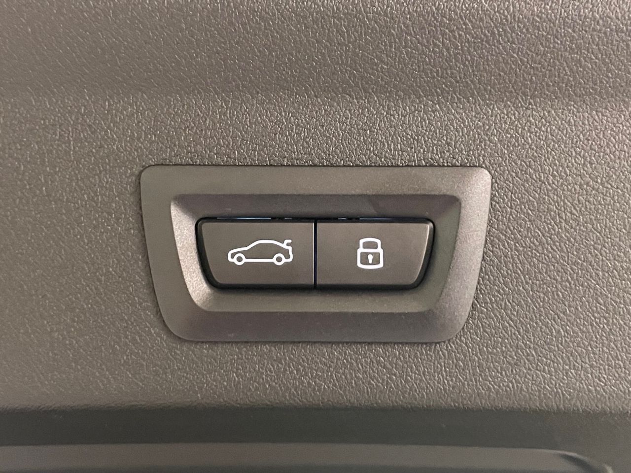 120 Sport Sports Hatch