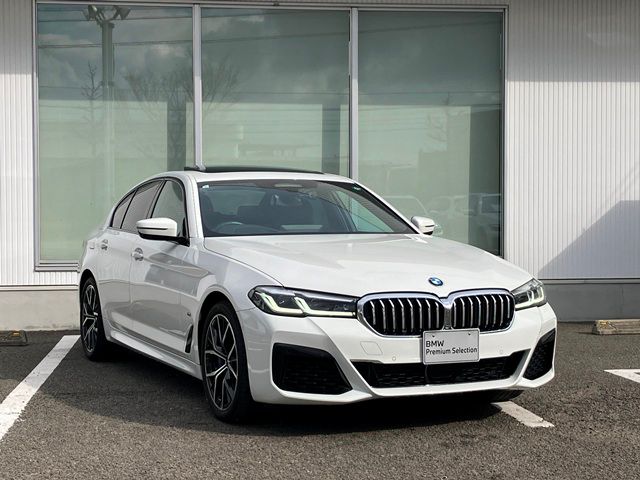 540i xDrive Sedan RHD