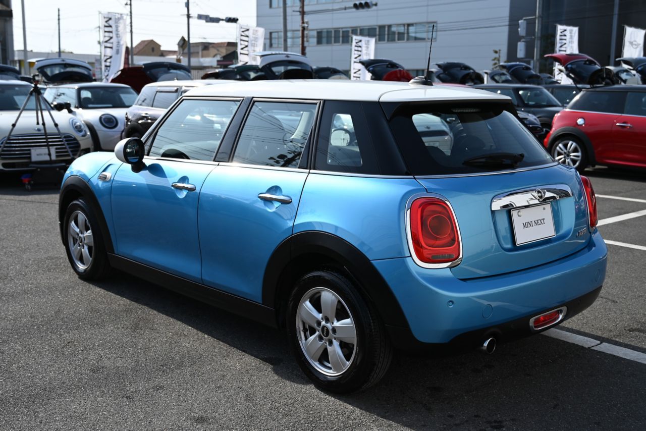 F55 COOPER