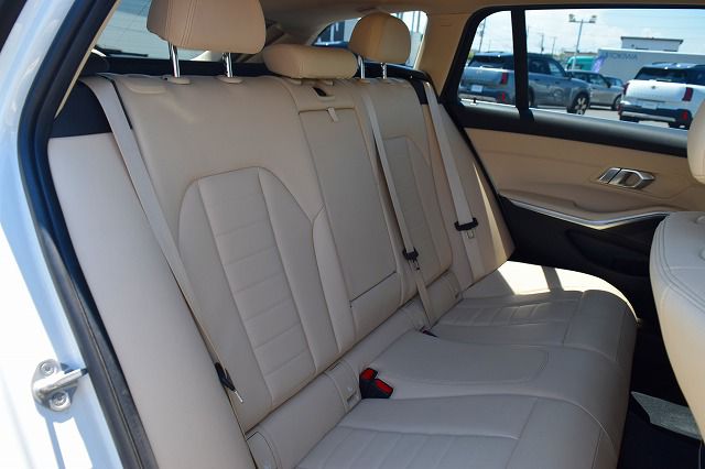 G21 320d xDrive Touring RHD