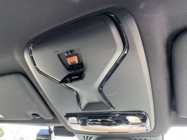 G20 320i Saloon RHD TU